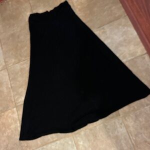 Elegant Black Women's long Skirt size medium
